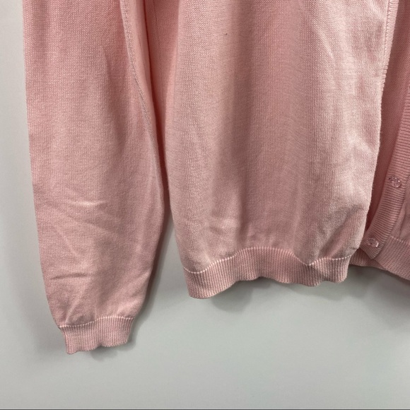 NWT Madison Pink Cardigan with Floral Detail Size Medium - Picture 2 of 8